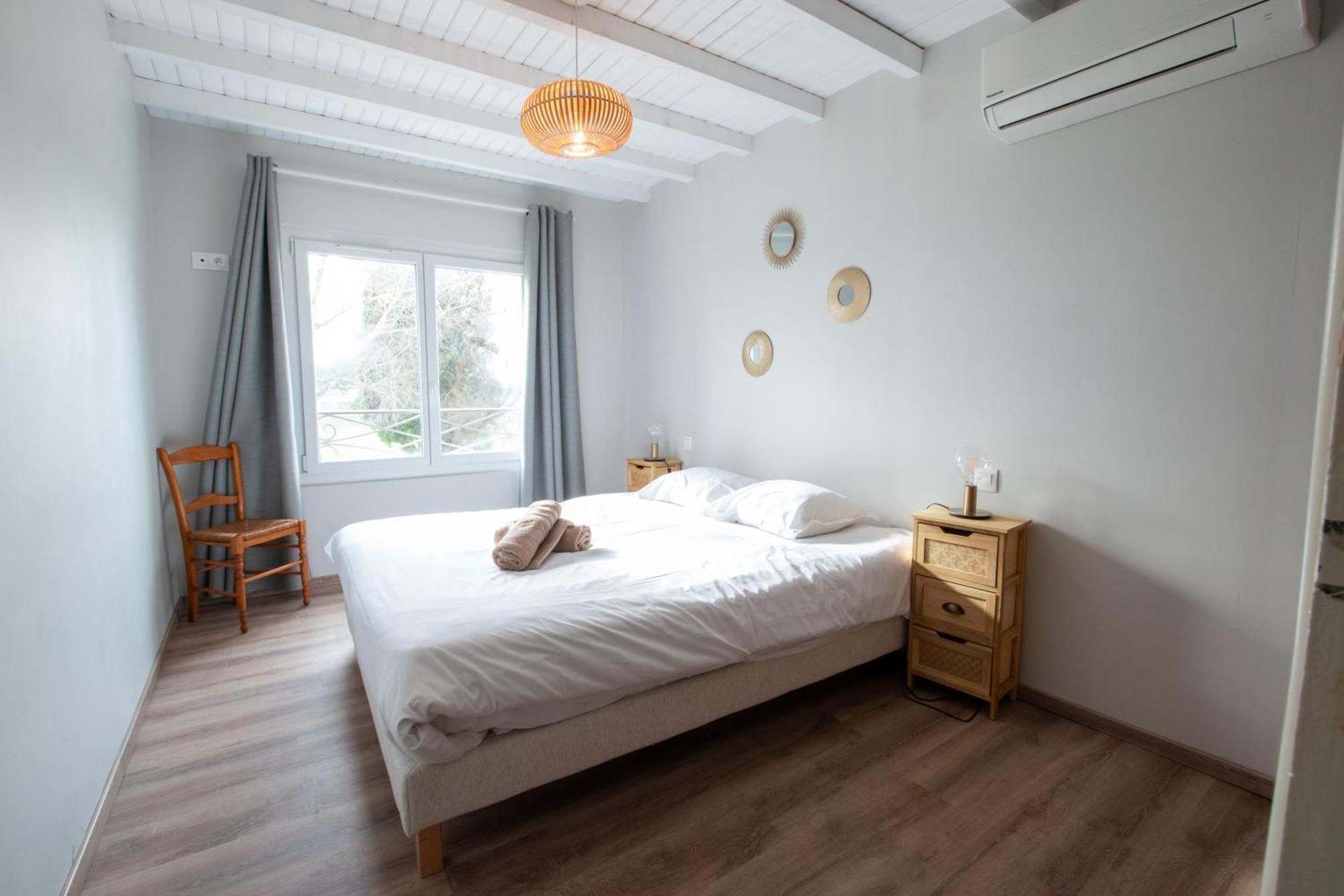 Holiday home Mas Des Cypres, Clim - Jardin En Camargue